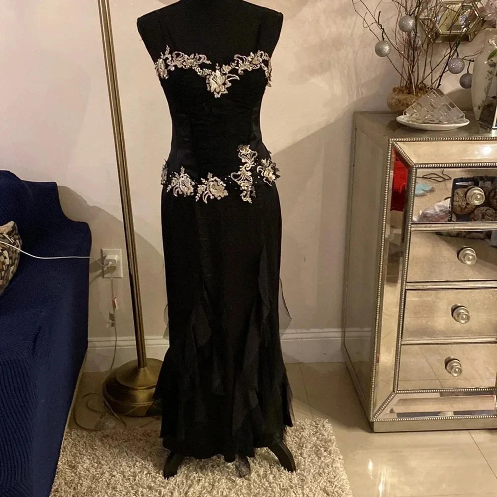 Jovani silk set of top and skirt size 8